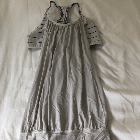 lululemon athletica Tops - Lululemon No Limits Tank